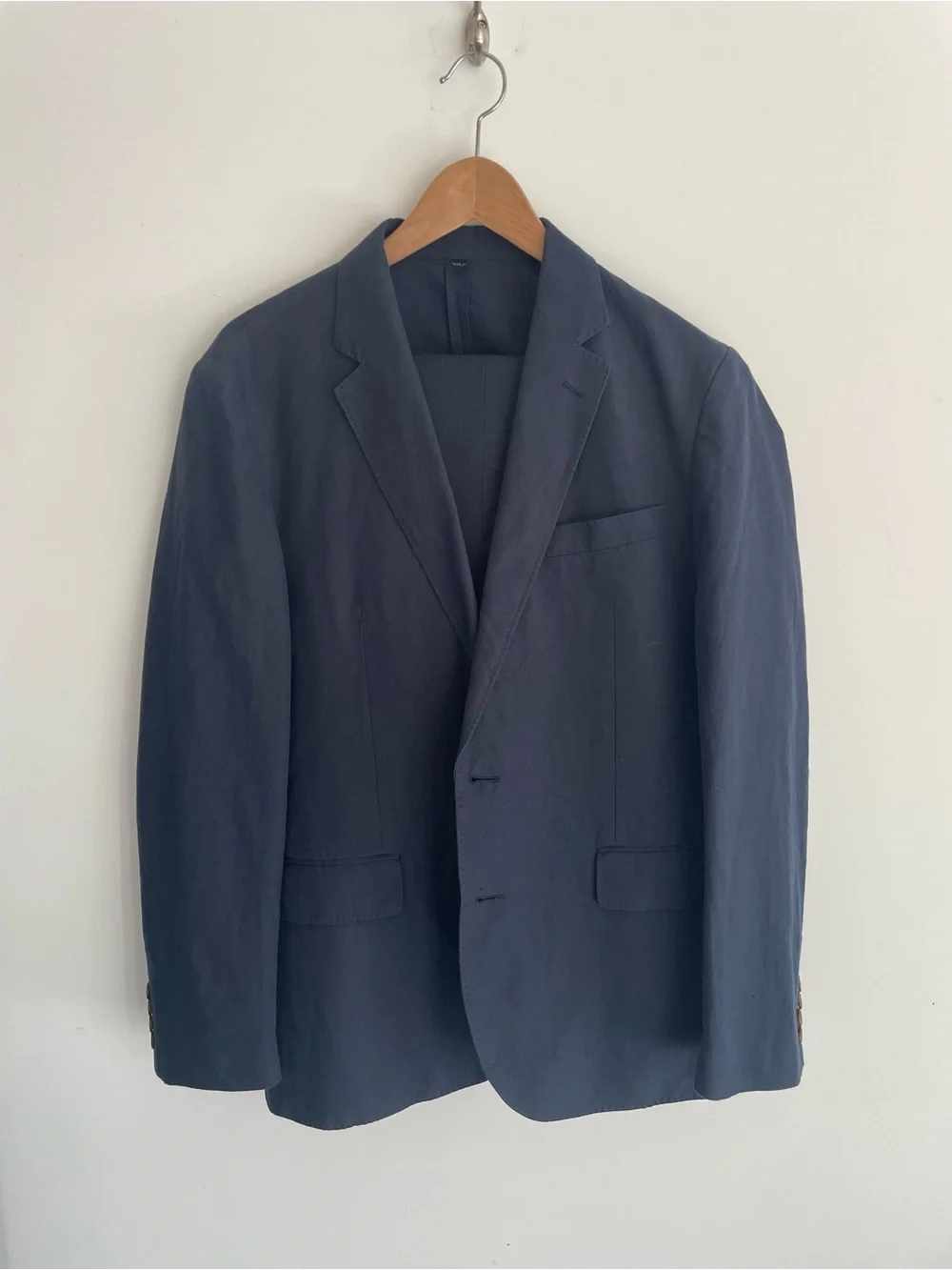 J.Crew Ludlow Slim Fit Navy Linen Suit — Baird McNutt Irish Linen